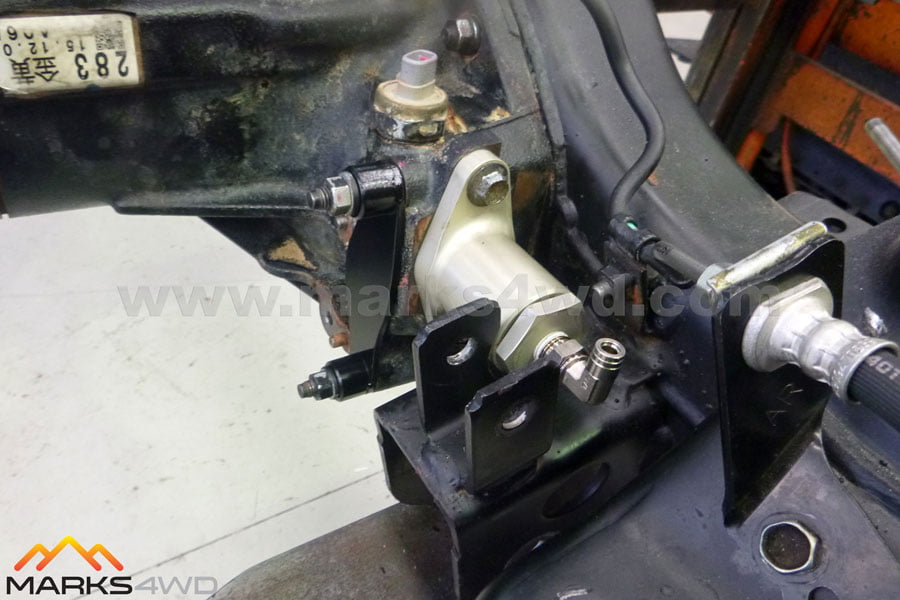Toyota LandCruiser 70 Series Front Air Actuator Installed