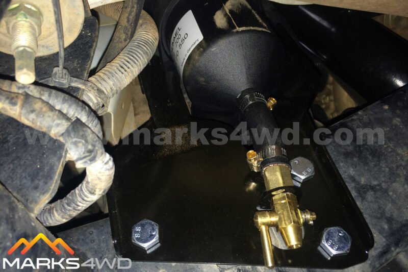 Toyota LandCruiser VDJ7# Oil Catch Can Kit Installed in a customers vehicle
