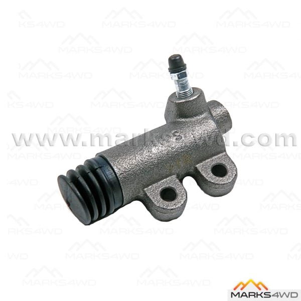 Toyota Hilux Clutch slave cylinder (right hand)