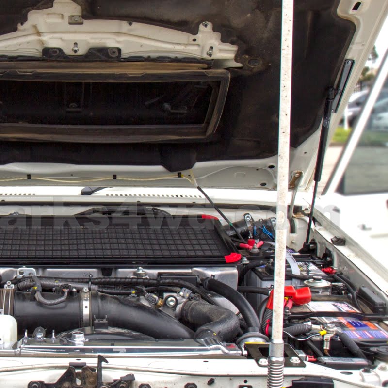 Toyota Landcruiser Bonnet Strut